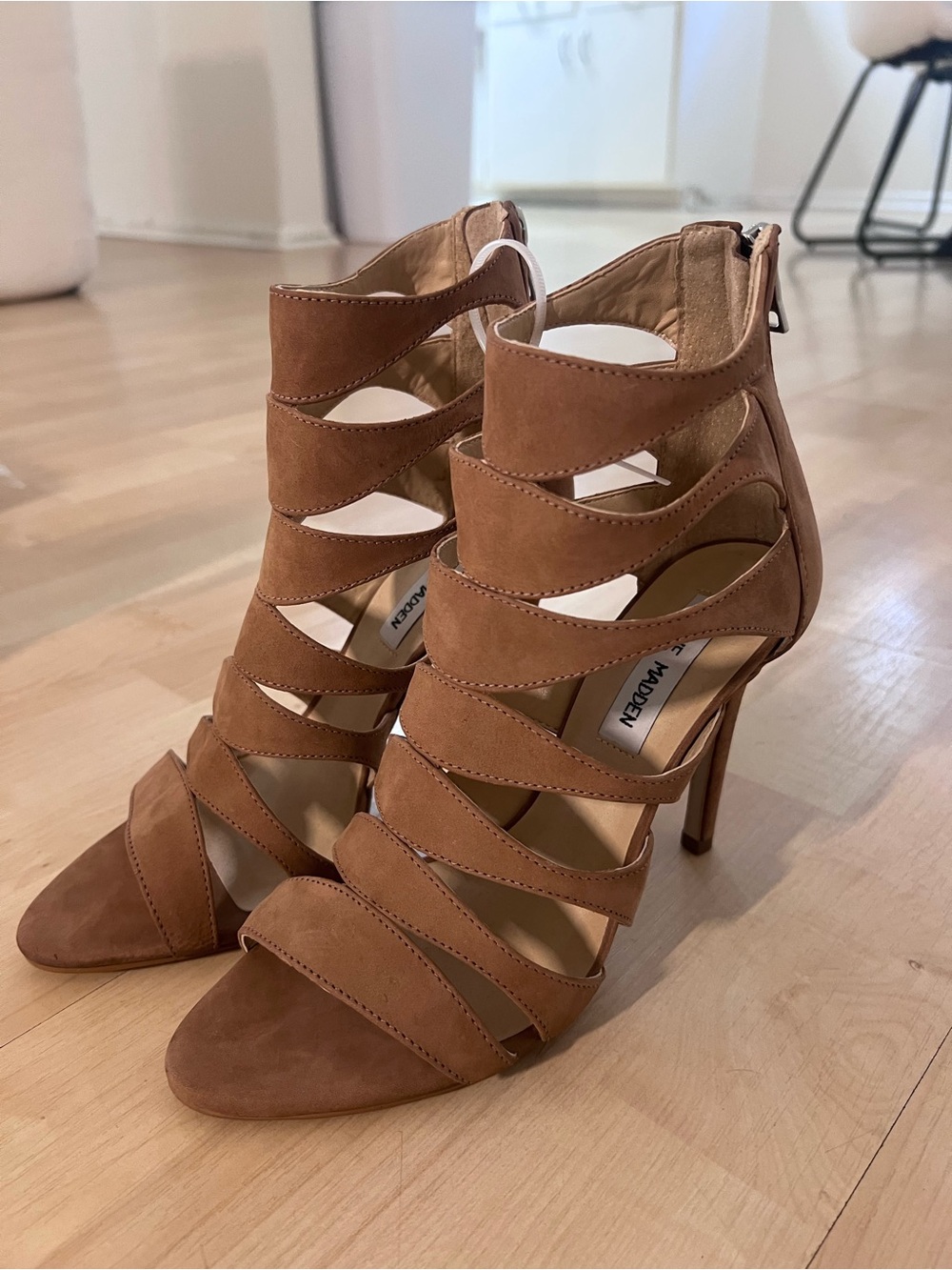 STEVE MADDEN Swyndle Brown Suede Strappy High Heel Sandals Women's Size 7.5M